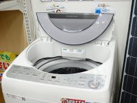ペットボトル16本分お得!シャープの最新洗濯機ES-GV8C 展示開始!